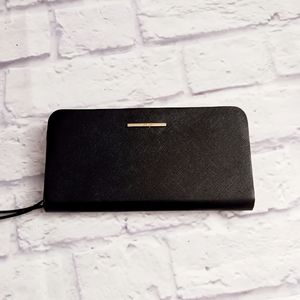 Bershka black safiano leather zip wallet